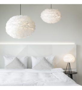 GALERIA_WNETRZ_DOMAR_DESIGN_MARKET_lampa_z_pior_EOS_Umage Piękna pogoda, rozkwitające rośliny oraz dużo weselsza kolorystyka – Zaproś wiosnę do swojego wnętrza!