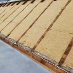 Maty czy granulat z włókien drzewnych?